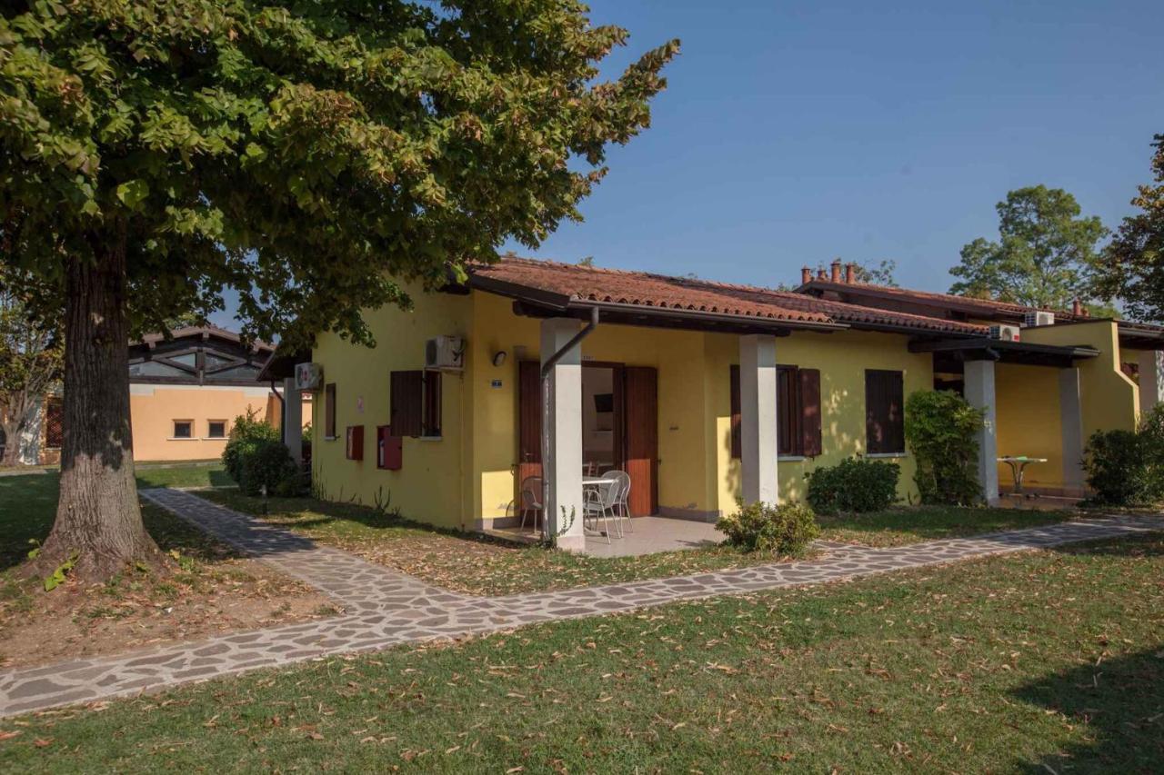 Holiday Homes In Sirmione/Gardasee 22174 Extérieur photo